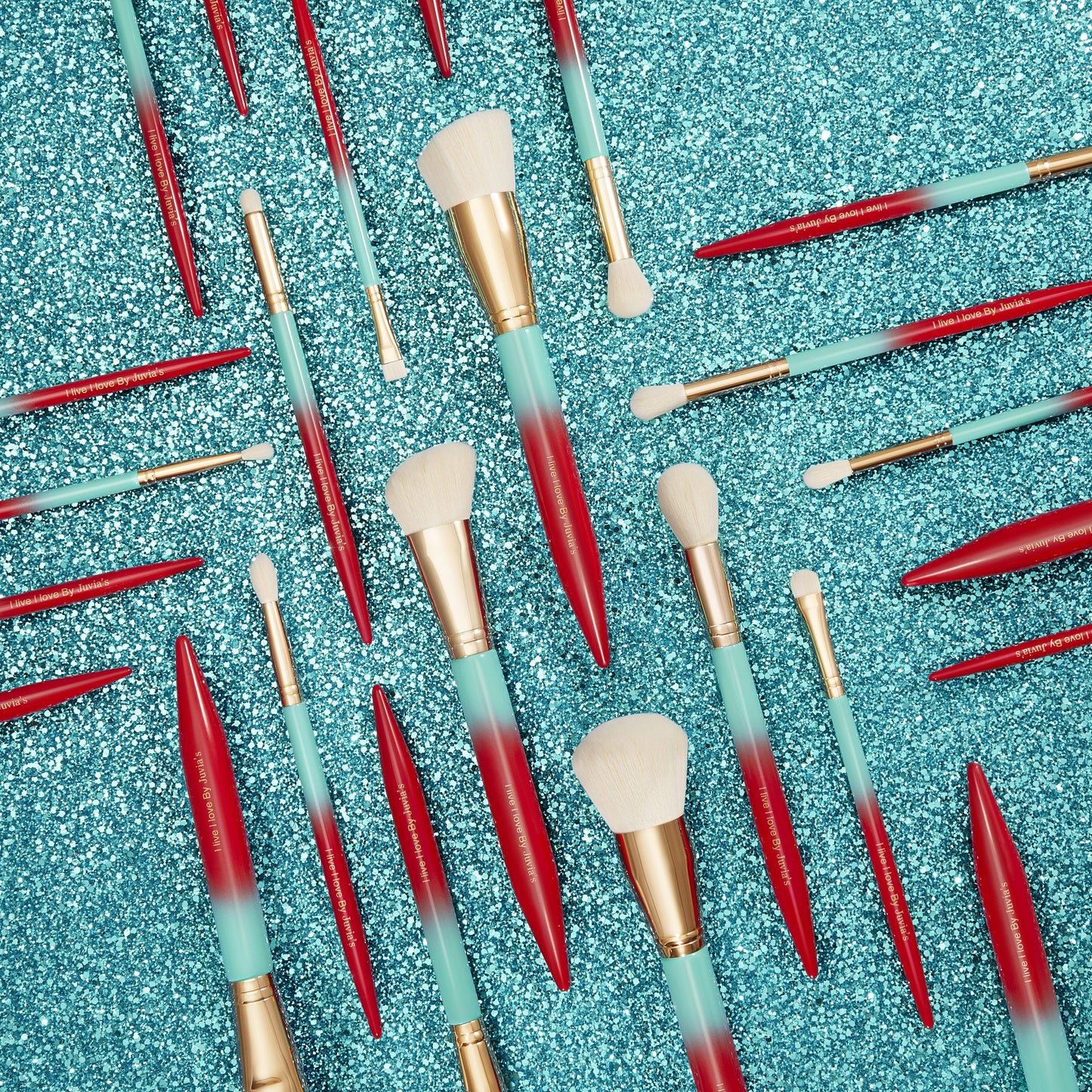 i Live, i Love Pro Brush Set